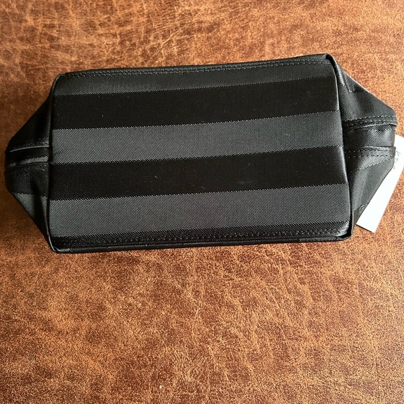 Bernardo Valentino Black Satin Clutch - Picture 6 of 11